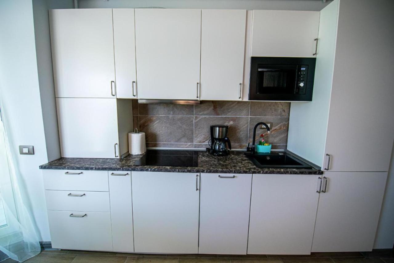 Apartament Katrina - Alezzi Beach - Sea View ナボダリ エクステリア 写真